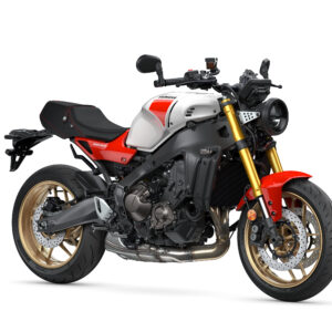 YAMAHA XSR 900 - Legend Red